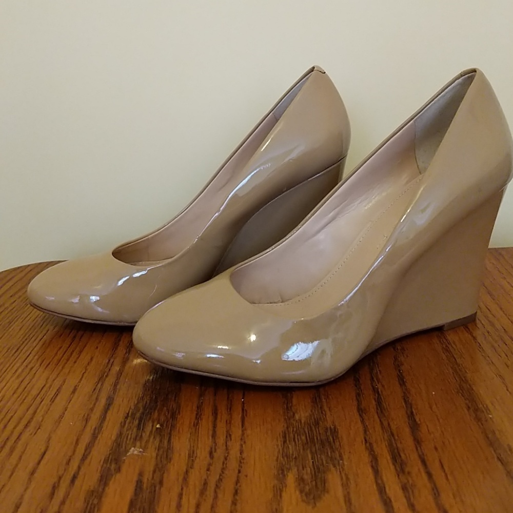Banna Rebuplic heels